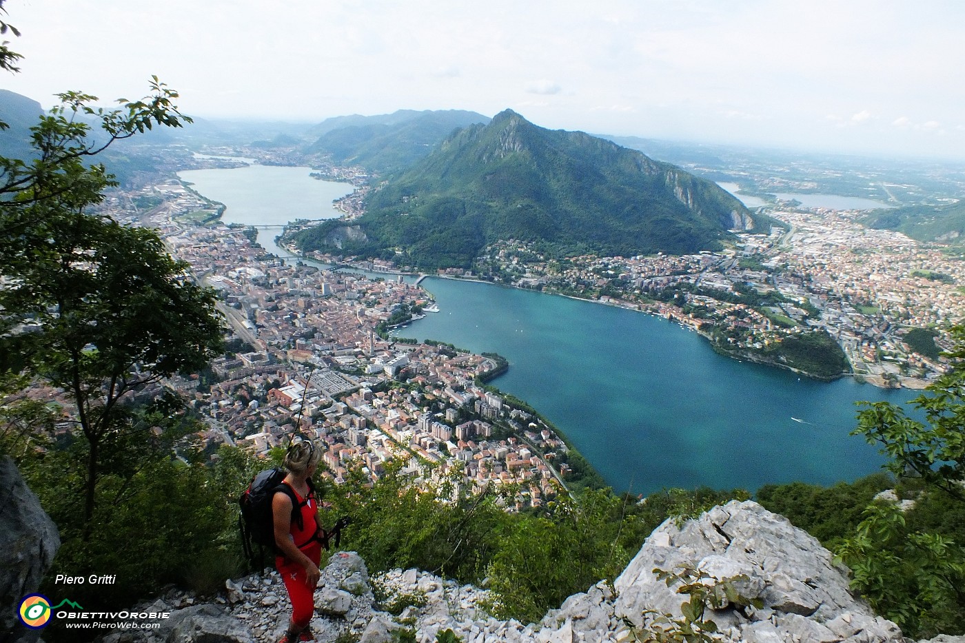 42 Lecco, Valm adrera con laghi e Monte Barro.JPG